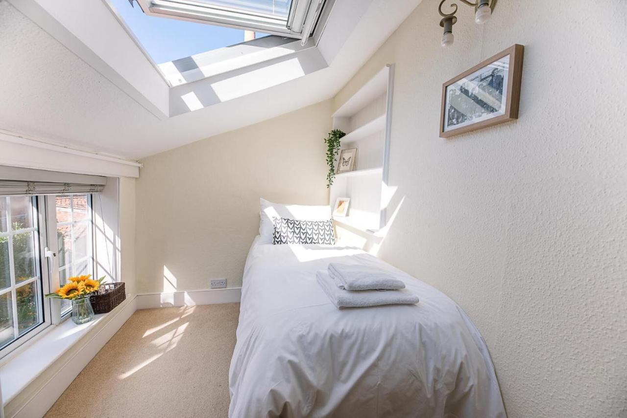 Abigail'S Cottage, Wickham Market วูดบริดจ์ ภายนอก รูปภาพ