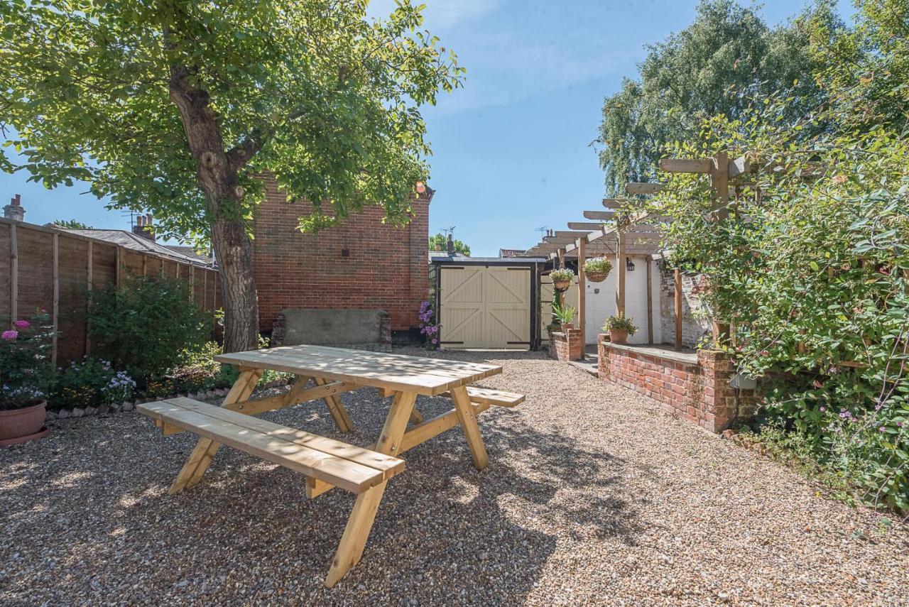 Abigail'S Cottage, Wickham Market วูดบริดจ์ ภายนอก รูปภาพ